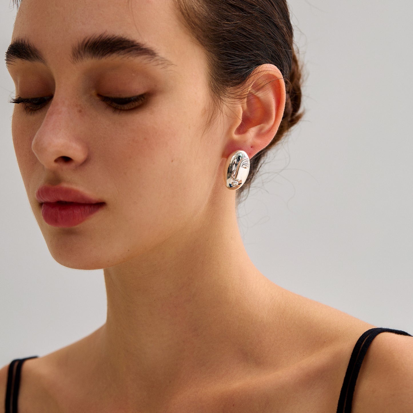 Women Fashion Jewelry Artistic 999 Pure Silver Huge Facial Oval Simple Portrait Electroforming Hollow Statement Earrings